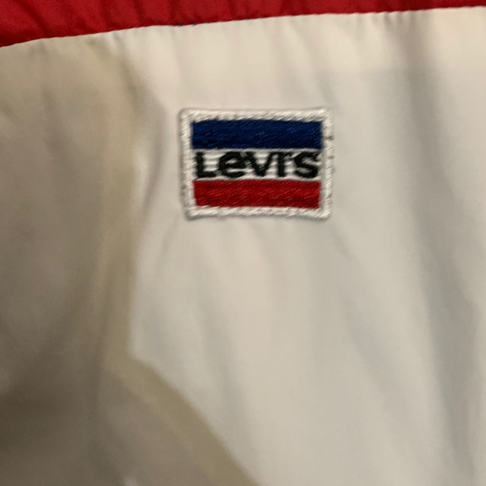 Levi’s jacket - Picture 3 of 8